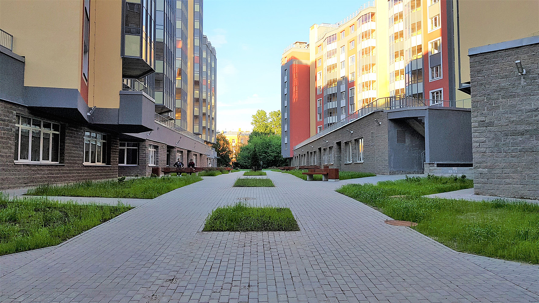 г.Санкт-Петербург, Большеохтинский проспект, дом 15, корпуса 2 и 3 —  Северная Пальмира